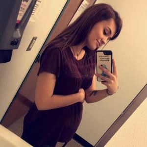 Meet your Posher, Mandy